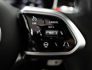 Jaguar F-Pace 5.0 P550 V8 SVR SUV 5dr Petrol Quickshift AWD Euro 6 (s/s) (550 ps) 15