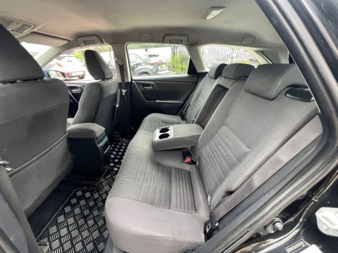Toyota Auris VVTI BUSINESS EDITION TOURING SPORTS TSS 65