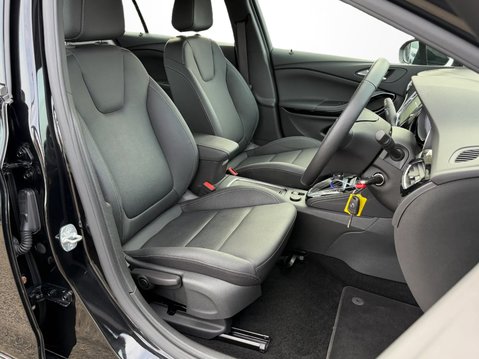 Vauxhall Astra 1.4T 16V 150 Elite Nav 5dr Auto 18