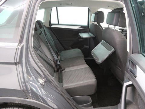 Volkswagen Tiguan 2.0 TDI Match Euro 6 (s/s) 5dr 23