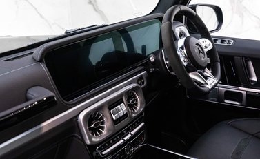 Mercedes-Benz G Series AMG G 63 4MATIC 11