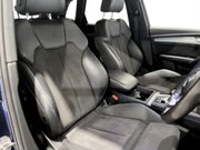 Audi Q5 2.0 TDI 40 S line SUV 5dr Diesel S Tronic quattro Euro 6 (s/s) (190 ps) 11