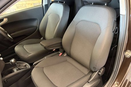 Audi A1 1.4 TFSI Sport Hatchback 3dr Petrol S Tronic Euro 5 (s/s) (122 ps) 31