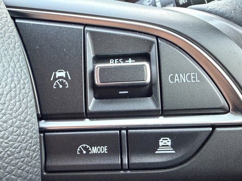 Suzuki Swift 1.2 Mild Hybrid Ultra ALLGRIP 5dr 34