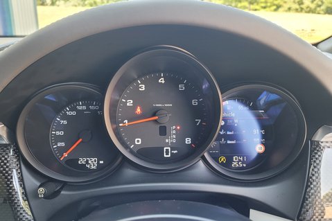 Porsche Macan PDK 32