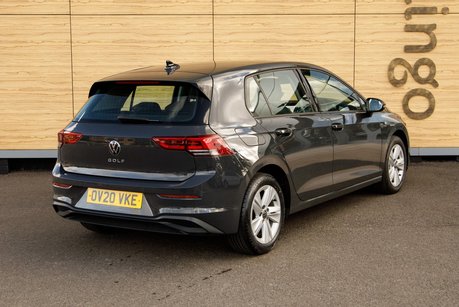 Volkswagen Golf LIFE TSI