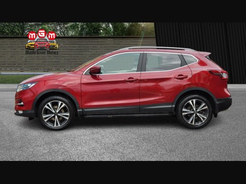 Nissan Qashqai N-CONNECTA DIG-T 7