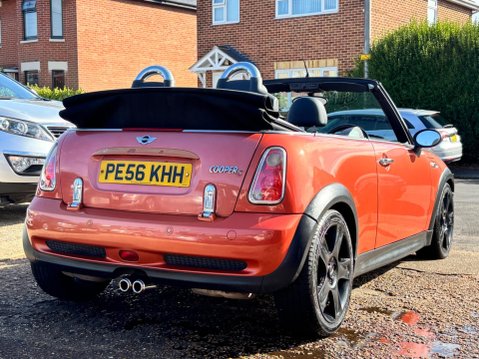 Mini Convertible 1.6 Cooper S Steptronic Euro 4 2dr (AC) 5