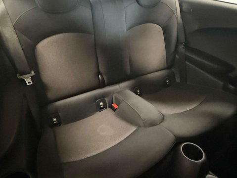 Mini Hatch 1.5 Cooper 3dr 25