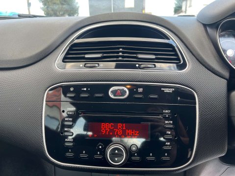 Fiat Punto 1.2 Punto Pop+ 5dr 23