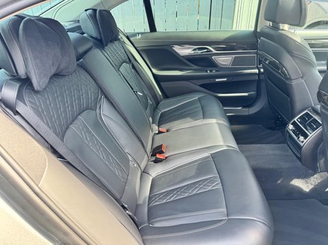 BMW 7 Series 740LD XDRIVE EXCLUSIVE 41