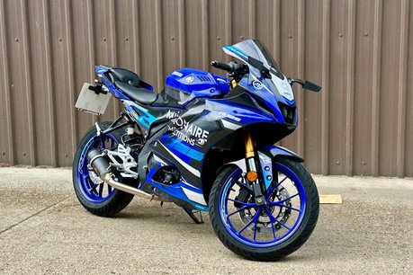 Yamaha R125 (YZF 125-A) 24