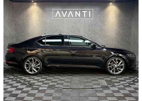 Skoda Superb 2.0 TSI SportLine Hatchback 5dr Petrol DSG 4WD Euro 6 (s/s) (272 ps) 14