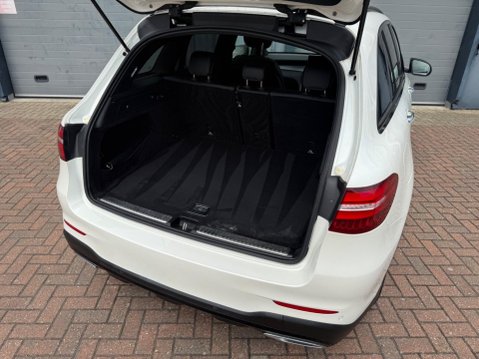 Mercedes-Benz GLC 2.1 GLC250d AMG Line (Premium Plus) G-Tronic 4MATIC Euro 6 (s/s) 5dr 64
