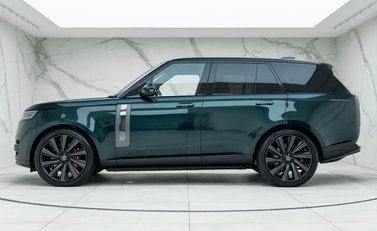 Land Rover Range Rover P530 SV 2