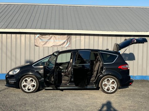 Ford S-Max 2.2 TDCi Titanium X Sport Euro 5 5dr 17