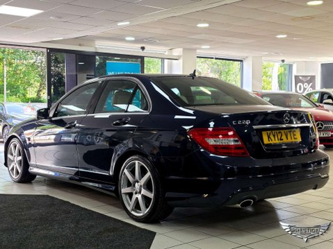Mercedes-Benz C Class 2.1 C220 CDI BlueEfficiency Sport G-Tronic+ Euro 5 (s/s) 4dr 40