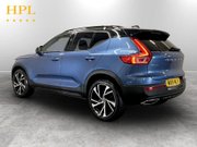 Volvo XC40 2.0 T4 R-Design Pro SUV 5dr Petrol Auto AWD Euro 6 (s/s) (190 ps) Reverse C 5