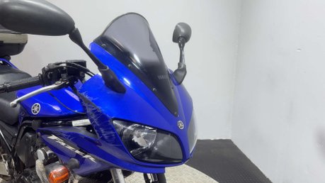 Yamaha FZS 2003 HIGH MILES RUNNING PROJECT BIKE SPARES OR REPAIR 600CC 27