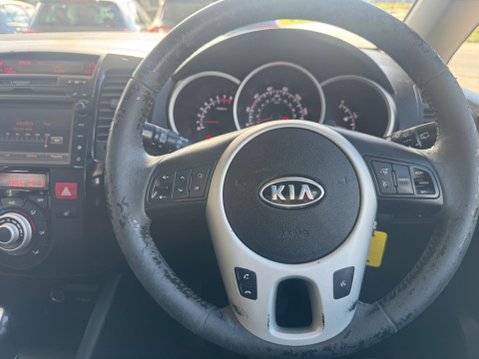 Kia Venga 1.6 3 Auto Euro 5 5dr (Sat Nav) 20
