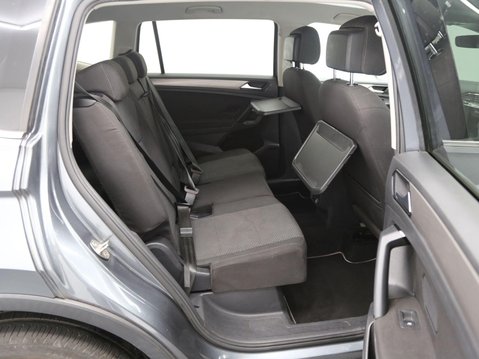 Volkswagen Tiguan Allspace 2.0 TDI SE Nav DSG 4Motion Euro 6 (s/s) 5dr 23