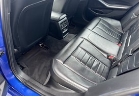 BMW 3 Series 330E M SPORT 37