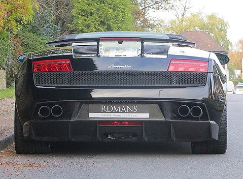 Lamborghini Gallardo LP 570-4 Performante Spyder 4