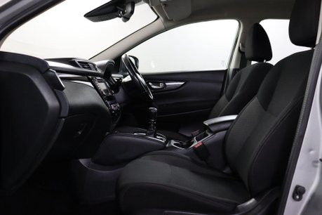 Nissan Qashqai DIG-T ACENTA PREMIUM 43