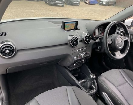 Audi A1 1.0 A1 Sportback TFSI Sport Nav 5dr 22