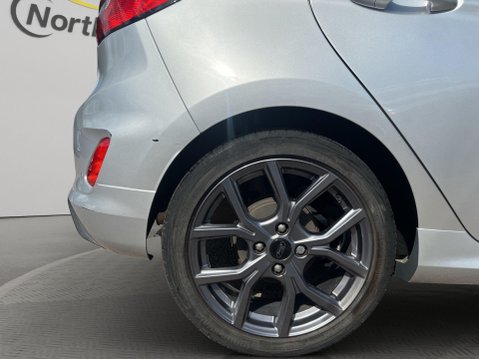 Ford Fiesta 1.0T EcoBoost ST-Line Euro 6 (s/s) 5dr 31
