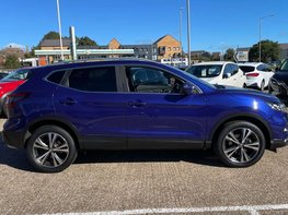 Nissan Qashqai 1.3 Qashqai N-Connecta DiG-T 5dr 10