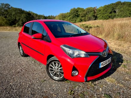 Toyota Yaris VVT-I ICON
