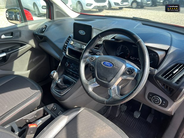Ford Transit Connect SWB L1H1 200 Sport Alloys Air Con Cam Nav Sensors EURO 6 NO VAT 26