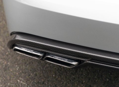 Mercedes-Benz C63 AMG Black Series 32