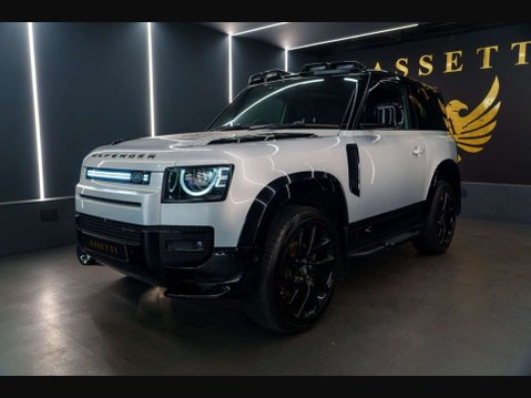 Land Rover Defender D250 ASSETTI EDT MHEV X-Dynamic SE SUV 3dr Diesel Auto 4WD Euro 6 (s/s) (25 8