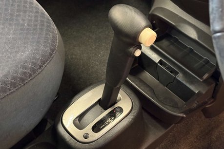 Nissan MICRA 1.2 16v SE Hatchback 5dr Petrol Automatic (161 g/km, 79 bhp) 29