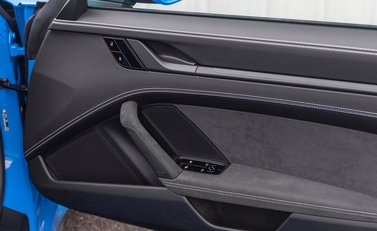 Porsche 911 (992) GT3 24