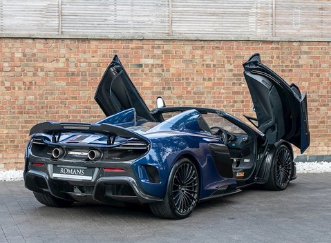McLaren 675LT Spider MSO Carbon Series 12