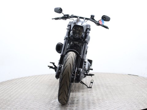 Harley-Davidson Softail SOFTAIL FXDR 114 19 11
