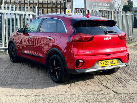 Kia Niro 3 11