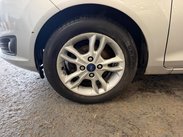 Ford Fiesta 1.0T EcoBoost Zetec Euro 6 (s/s) 5dr 19