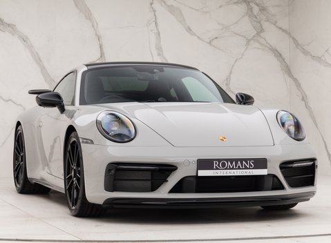 Porsche 911 CARRERA GTS (992) 6