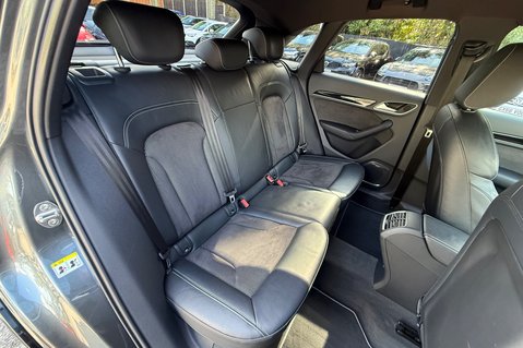 Audi Q3 TDI QUATTRO BLACK EDITION 26