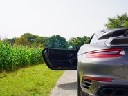 Porsche 911 TURBO S PDK 7