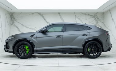 Lamborghini Urus 2
