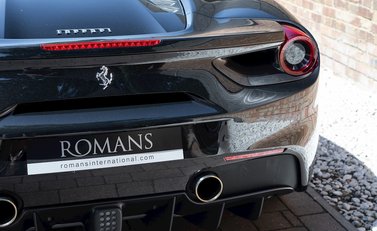 Ferrari 488 Spider 23