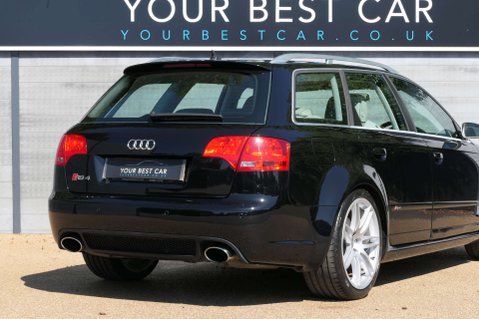 Audi A4 4.2 RS 4 Quattro 4WD 5dr 14