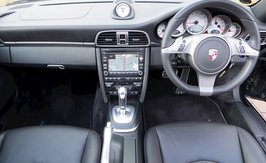 Porsche 911 Targa 4S (997) 9