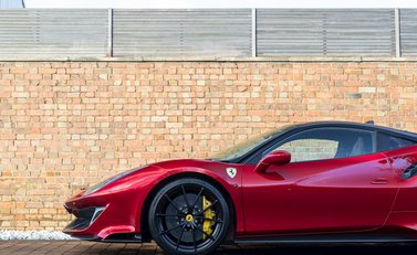 Ferrari 488 Pista 30