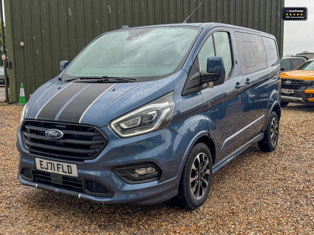 Ford Transit Custom AUTO Crew Cab SWB L1H1 320 Sport Air Con Camera Nav NO VAT SELECT 3